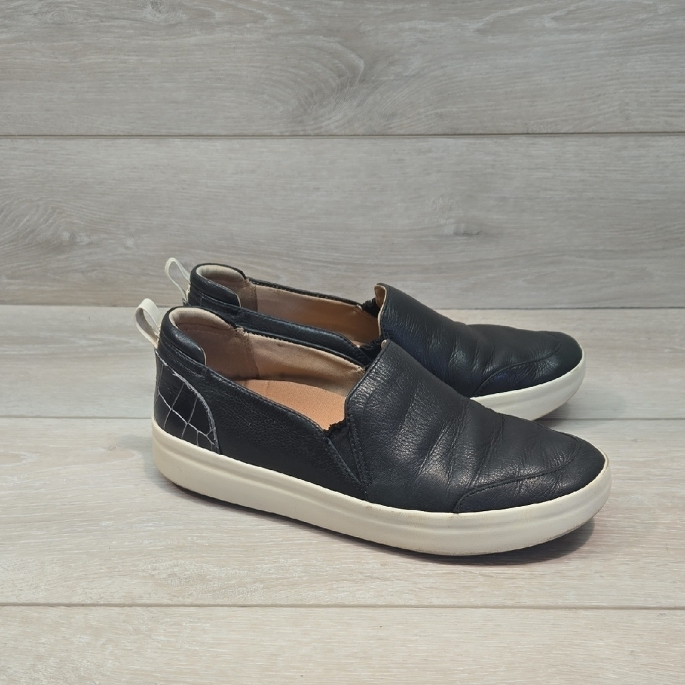 Vionic Women Penelope Croc Leather Black Leather Slip-On Shoes Sz 6.5